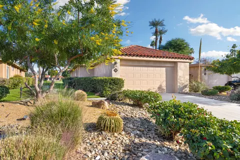 18 Sunrise Dr, Rancho Mirage, CA 92270