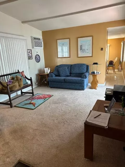 23 Diamond E, Palm Desert, CA 92260 photo 4