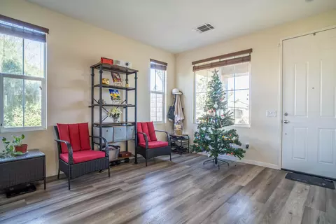 37205 Melbourne St, Indio, CA 92203 photo 6