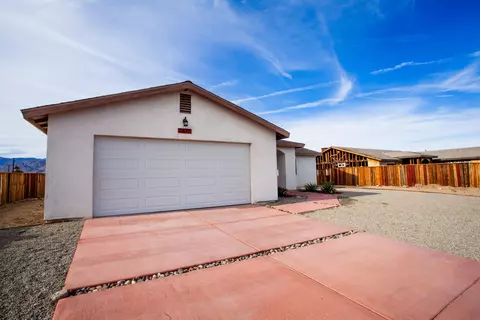 2877 Gram Dr, Thermal, CA 92274 photo 2