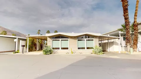 907 Oahu Ln, Palm Springs, CA 92264