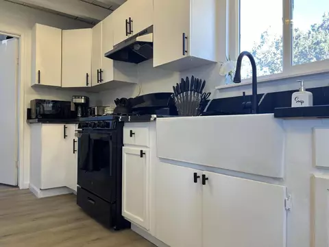 2149 1st Ln, Big Bear City, CA 92314 photo 10