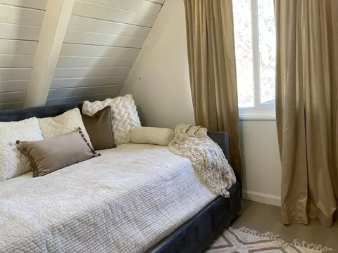 2149 1st Ln, Big Bear City, CA 92314 photo 19