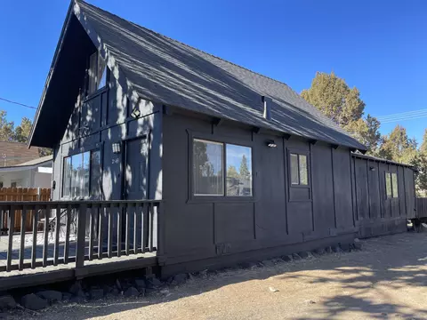 2149 1st Ln, Big Bear City, CA 92314