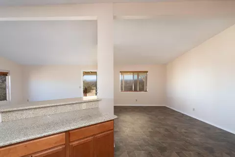 1121 Kickapoo Trl, Yucca Valley, CA 92284 photo 6