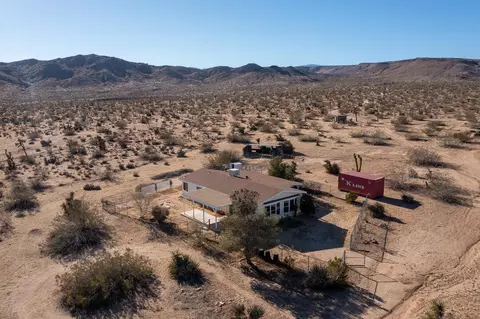 1121 Kickapoo Trl, Yucca Valley, CA 92284 photo 15