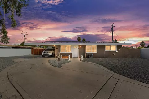 30472 San Joaquin Dr, Cathedral City, CA 92234