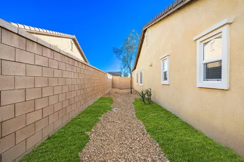 83686 Olympus Dr, Indio, CA 92203 photo 16