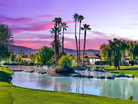 97 Lookout Dr, Palm Desert, CA 92211