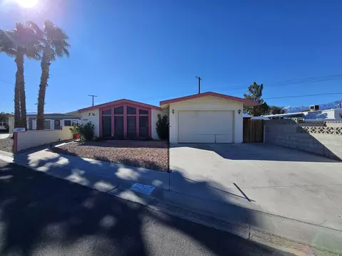 32757 Flagstaff Ave, Thousand Palms, CA 92276