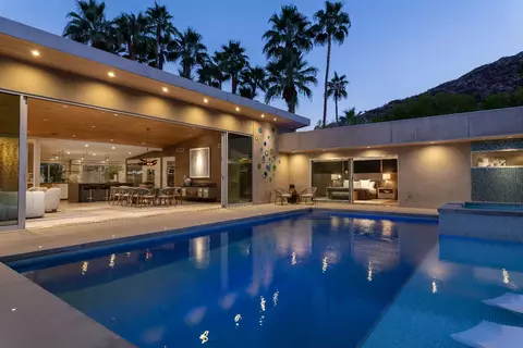 611 N Dry Falls Rd, Palm Springs, CA 92262