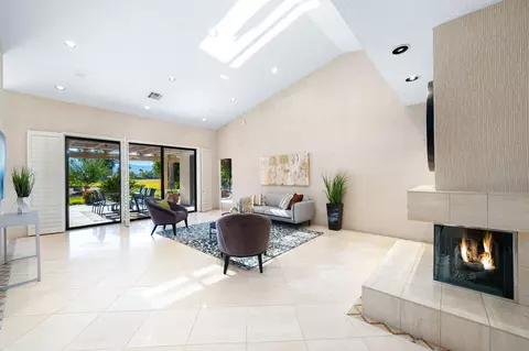 10402 Sunningdale Dr, Rancho Mirage, CA 92270