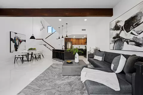 49023 Mariposa Dr, Palm Desert, CA 92260