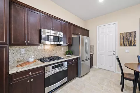 81675 Avenida De Baile, Indio, CA 92203 photo 9