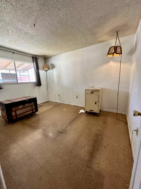 830 Sequoia St W, San Bernardino, CA 92407 photo 13