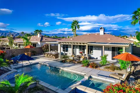 43182 Parkway Esplanade E, La Quinta, CA 92253