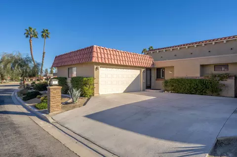 40571 Pebble Beach Cir, Palm Desert, CA 92211