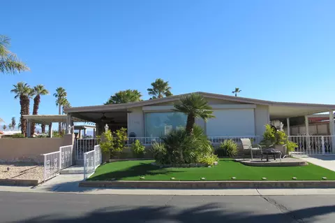 39070 Manzanita Dr, Palm Desert, CA 92260