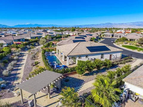 50385 Logan Creek Dr, Indio, CA 92201 photo 5