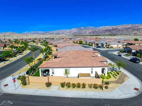 43795 Treviso Dr, Indio, CA 92203 photo 3