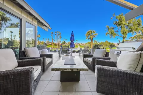86 Old Ranch Rd, Palm Desert, CA 92211
