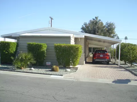 32960 Barcelona Dr, Thousand Palms, CA 92276