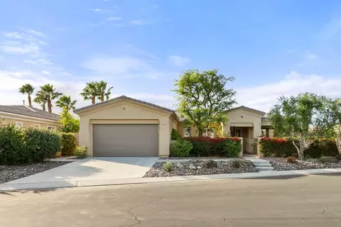 117 Felice Ct, Palm Desert, CA 92211