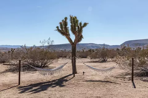 55717 Ruth Ln, Yucca Valley, CA 92284 photo 12
