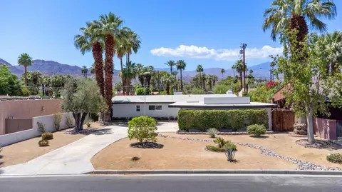 74613 Peppertree Dr, Palm Desert, CA 92260