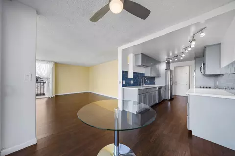 2055 E Broadway, Long Beach, CA 90803 photo 9