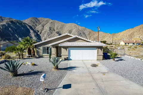 15835 Coral St, Palm Springs, CA 92262