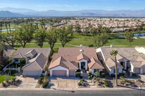 78251 Rainbow Dr, Palm Desert, CA 92211