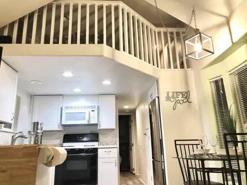 74711 Dillon Rd #SPC 209, Sky Valley, CA 92241