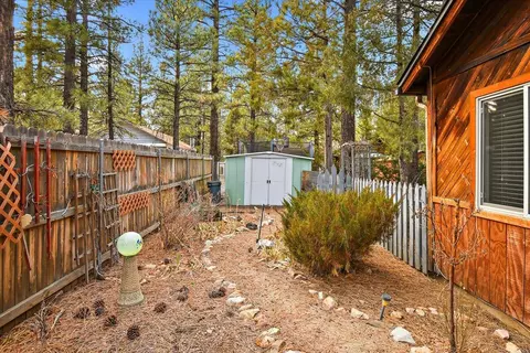 1073 Hemlock Ln, Big Bear City, CA 92314 photo 27