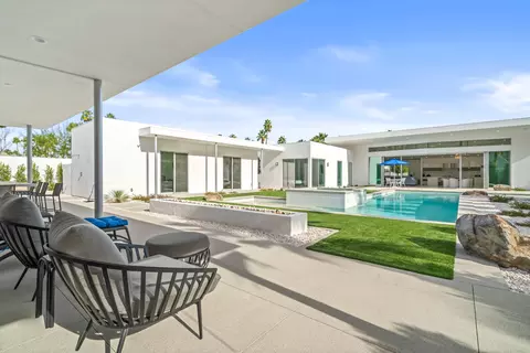 918 Las Palmas Estates Dr, Palm Springs, CA 92262