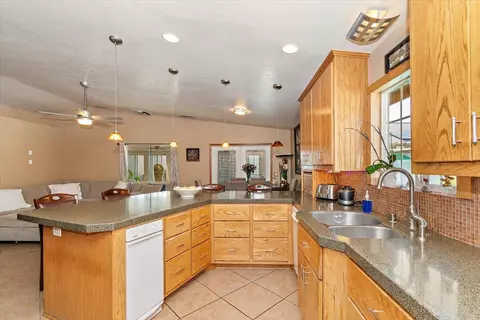 69315 El Canto Rd, Cathedral City, CA 92234