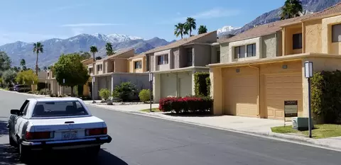 2009 S Ramitas Way, Palm Springs, CA 92264
