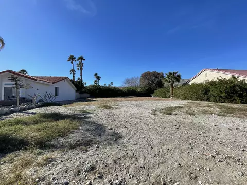 9221 Clubhouse Blvd, Desert Hot Springs, CA 92240