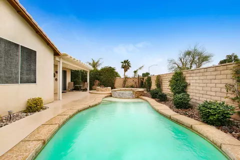 80319 Atherstone Dr, Indio, CA 92203 photo 2