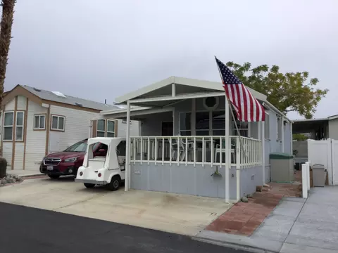 74711 Dillon Rd #SPC 952, Sky Valley, CA 92241