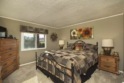 74618 Stage Line Dr, Thousand Palms, CA 92276