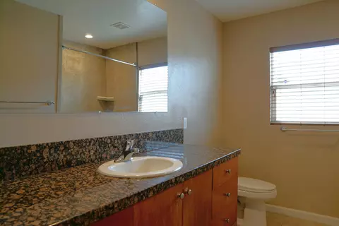 Bath - 82247 Bliss Ave, Indio, CA 92201 photo 2 of 3