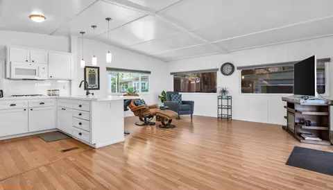 167 Caravan St, Palm Springs, CA 92264