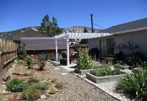 901 Mount Doble Dr, Big Bear City, CA 92314 photo 4