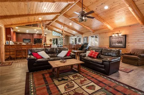 137 Shadowbrook Rd, Big Bear Lake, CA 92315 photo 5