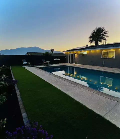 10386 Santa Cruz Rd, Desert Hot Springs, CA 92240