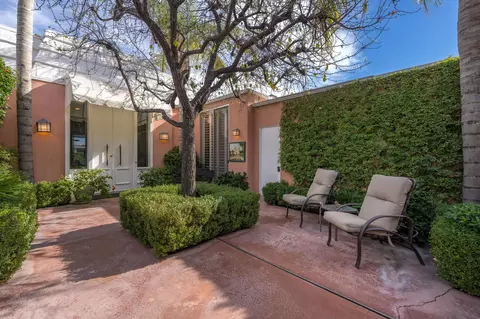 46950 Amir Dr, Palm Desert, CA 92260