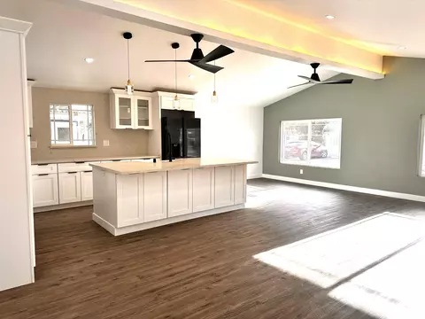 326 Lei Drive Dr, Palm Springs, CA 92264