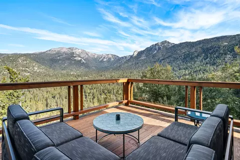 54685 Crest Dr, Idyllwild, CA 92549