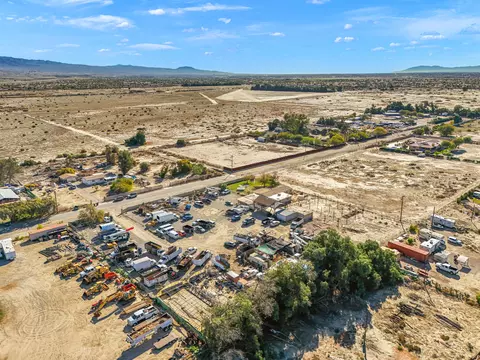 38475 Primrose Ln, Indio, CA 92203 photo 7